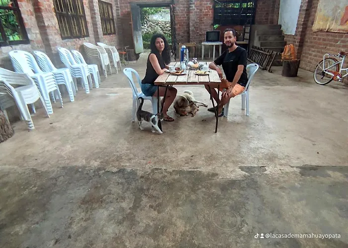 La Casa De Mama